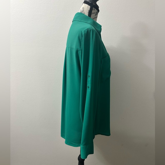 Express “The Portofino” Emerald Green Women's Button-Up Shirt. - Picture 4 of 4